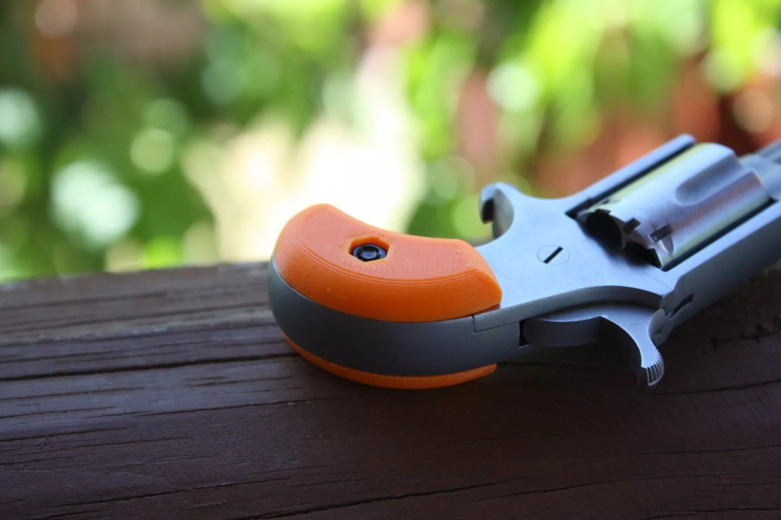 Replacement grips for north American arms 22 chubby grips USA NAA mini Orange